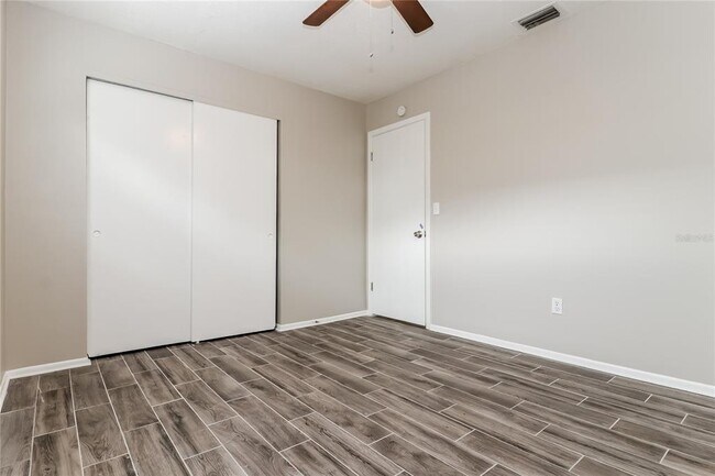 Building Photo - 12281 Eldon Dr