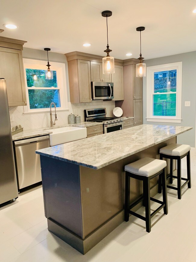 220 Sandy Beach Rd 220 Sandy Beach Rd Ellington CT 06029 Apartment