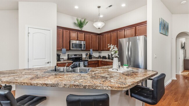Building Photo - 2801 McDougall Dr