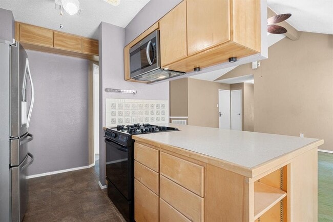 Building Photo - 16710 Whitebrush Loop
