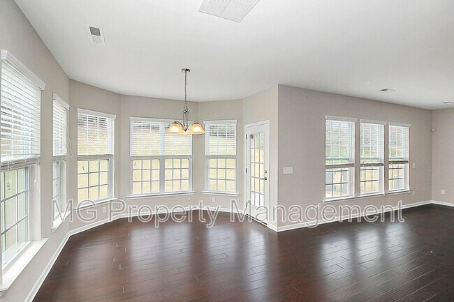 Building Photo - 15111 Brannock Hills Dr