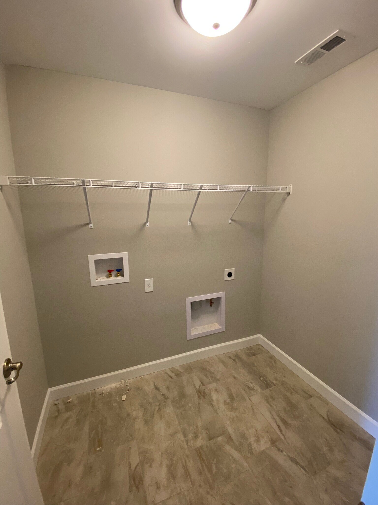 Building Photo - 2018 Serenade Ln