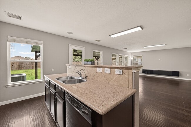 Building Photo - 18302 Walden Gate Ln