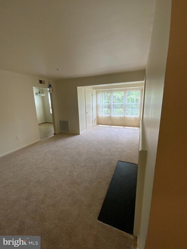 Building Photo - 14905 Cleese Ct