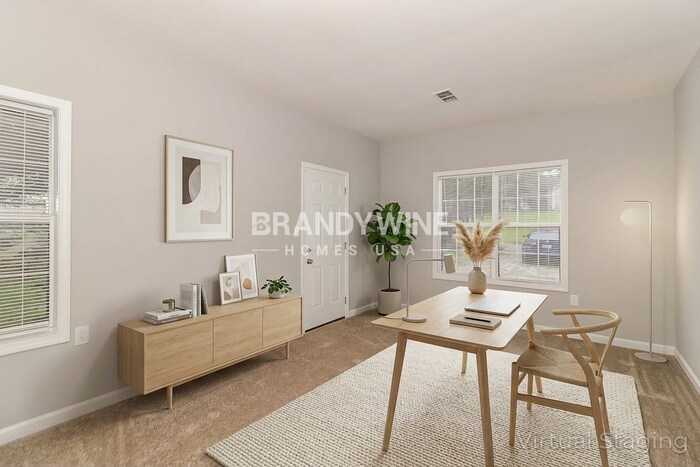 Building Photo - 86 Hale Haven Dr