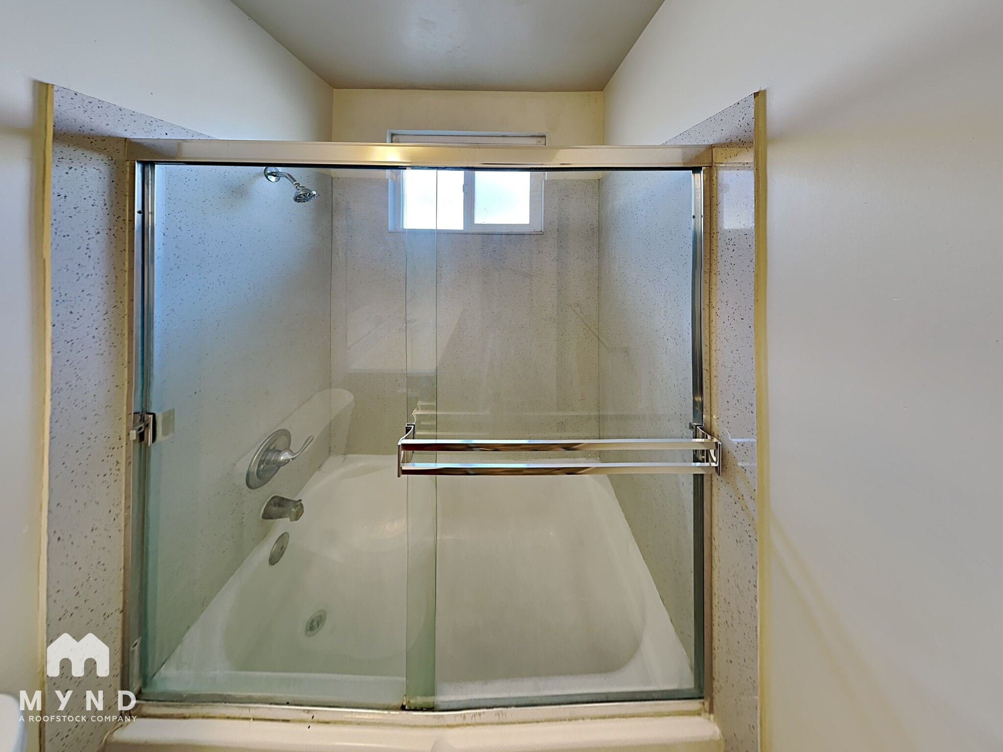 Building Photo - 237 N 8th St