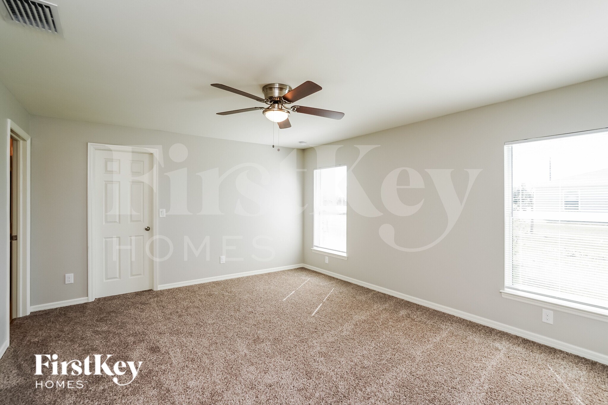 Building Photo - 610 NW 27th Terrace