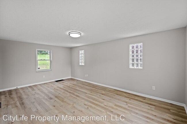 Building Photo - 3 br, 2 bath House - 7847 Mount Carmel Road
