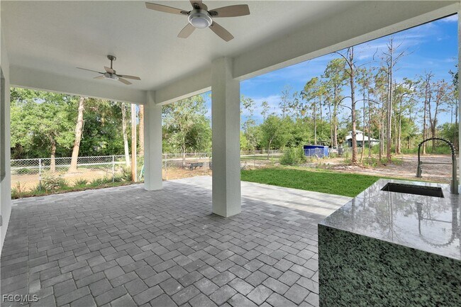 Building Photo - 3366 72nd Ave NE