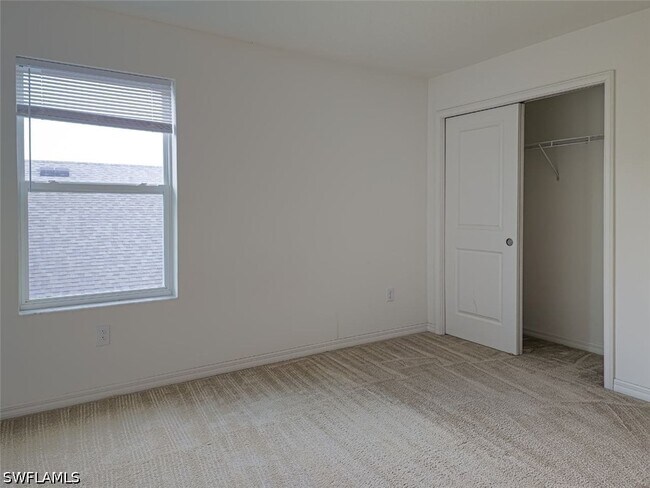 Building Photo - 13715 Garden Hills Dr