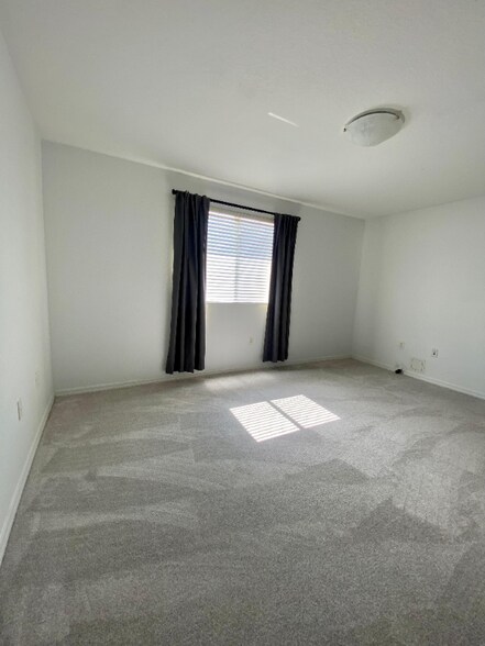 Building Photo - 5932 Manchester Way