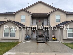 Building Photo - 1053 W Pine Ave