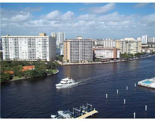 Building Photo - 1965 S Ocean Dr