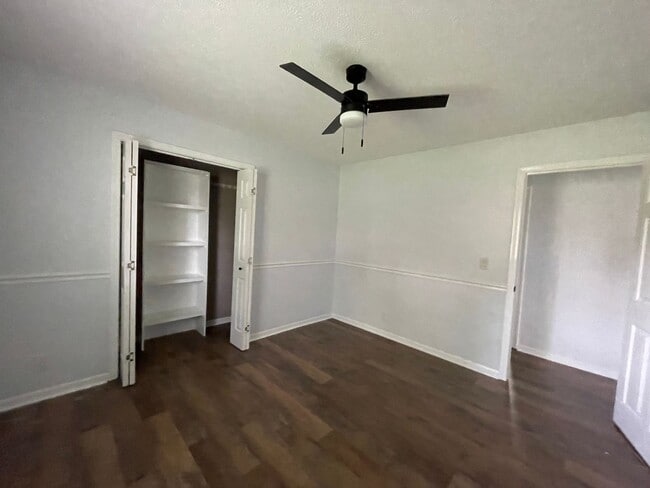Building Photo - Great Location in Nixa!