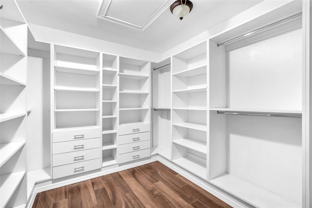 Building Photo - 4991 NW 72nd Ter