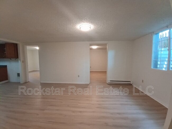 Building Photo - 1739 W Tenth Ave