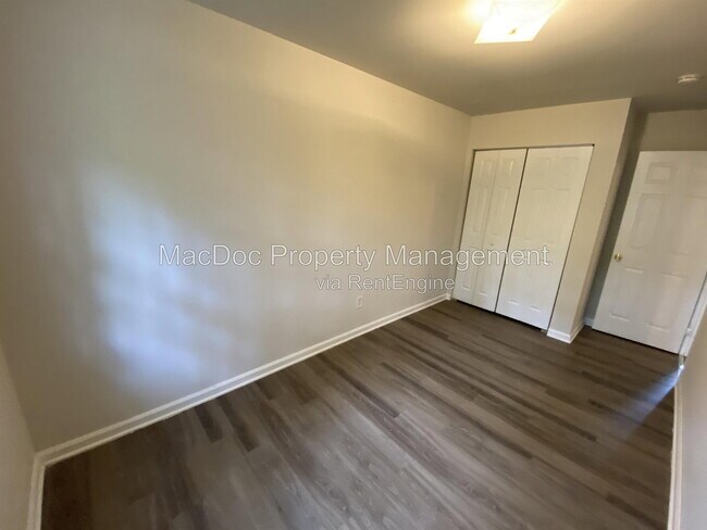 Building Photo - 130 Janney Ct