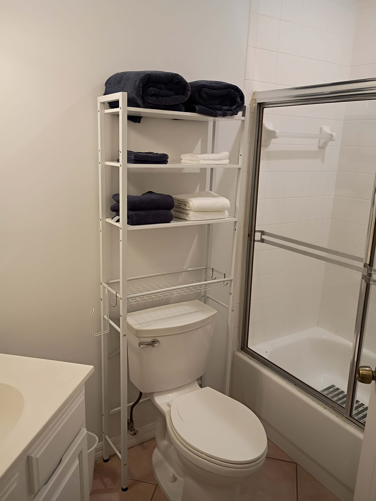 Building Photo - 10027 Perfect Dr