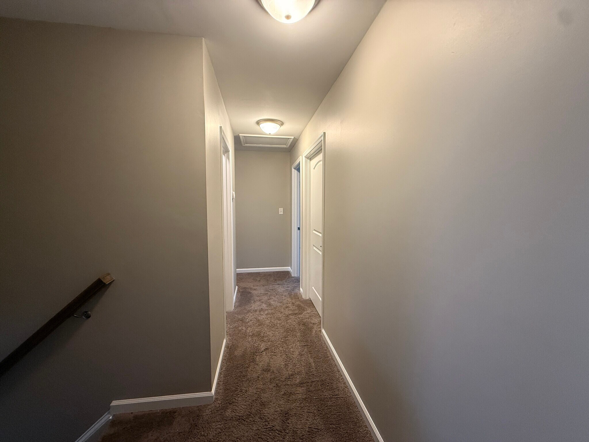 Building Photo - 270 Mabdarin Dr