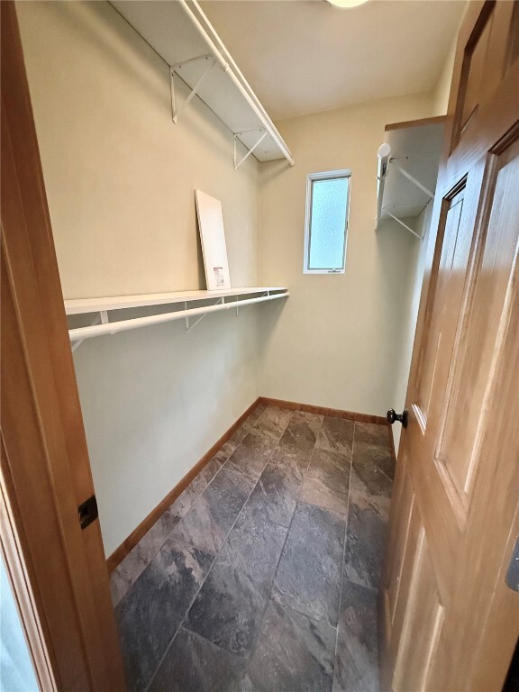 Building Photo - 205 Paul Pl