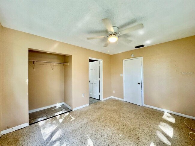 Building Photo - 2511 Imlay Ct S
