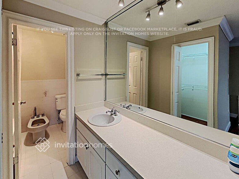 Building Photo - 14867 SW 56th Terrace