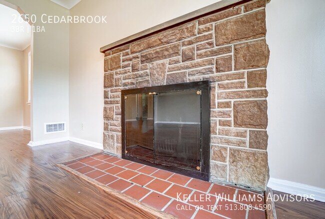 Building Photo - 2650 Cedarbrook-