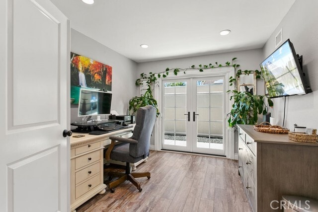 Building Photo - 24585 Overlake