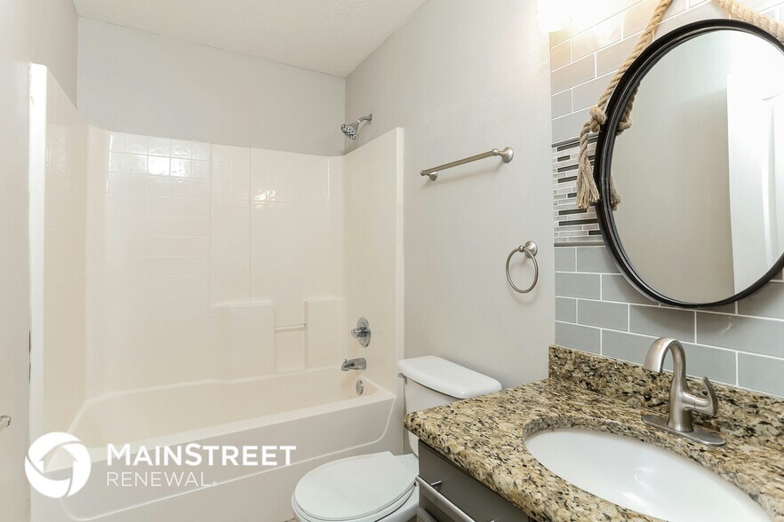 Building Photo - 1805 Hudson Ct