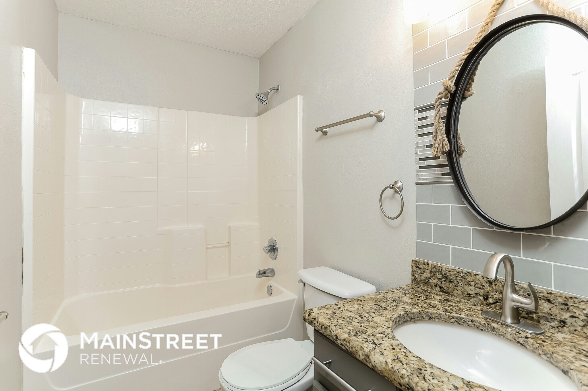 Building Photo - 1805 Hudson Ct