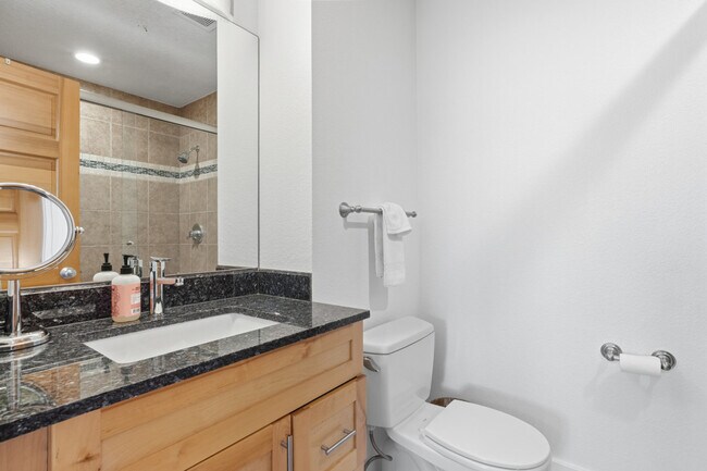 Building Photo - 742 Tenacity Dr