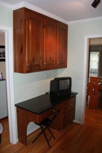 Building Photo - 135 Towergate Pl