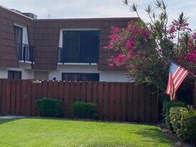 Building Photo - 3301 Spanish Wells Dr
