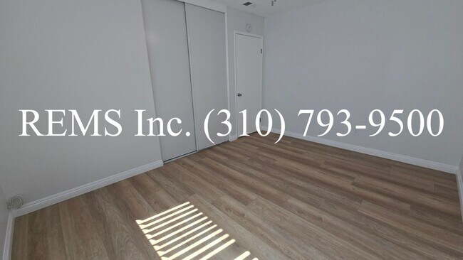 Building Photo - Fully Remodeled Single Family Home with Garage and Private Yard