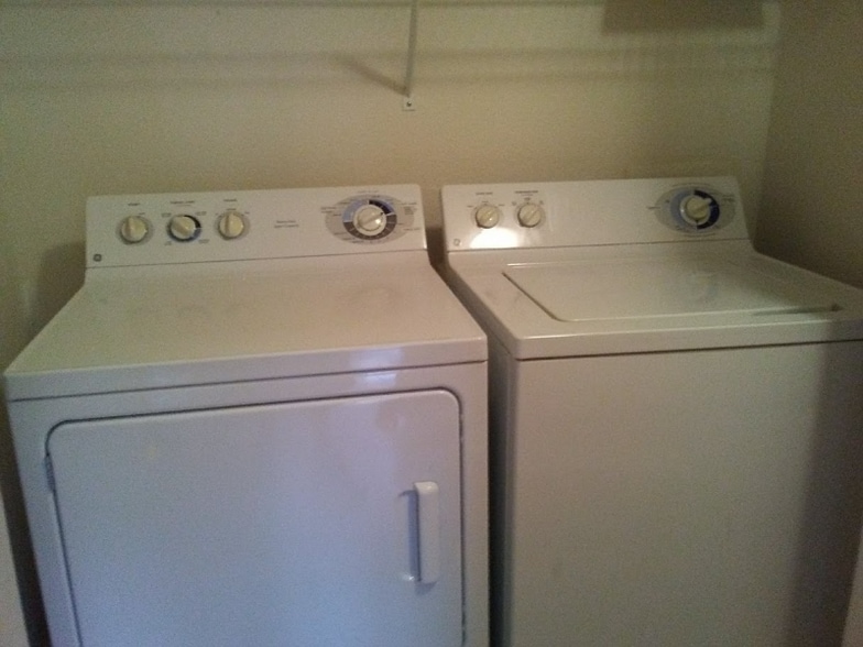 Building Photo - 1435 Blue Sky Way