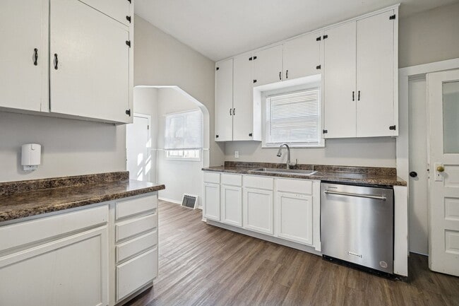 Building Photo - Comfortable 3-Bedroom Living in Benson