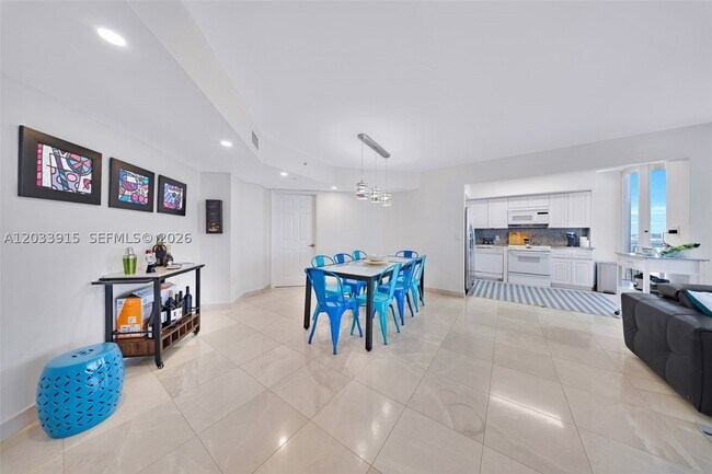 Building Photo - 6301 Collins Ave
