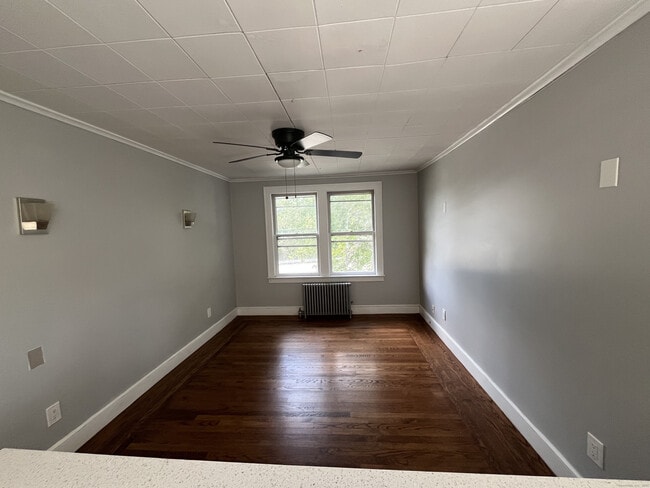 Building Photo - 486 Mohegan Ave Pkwy