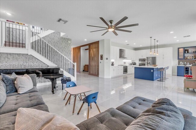 Building Photo - 17628 Sparkling River Rd