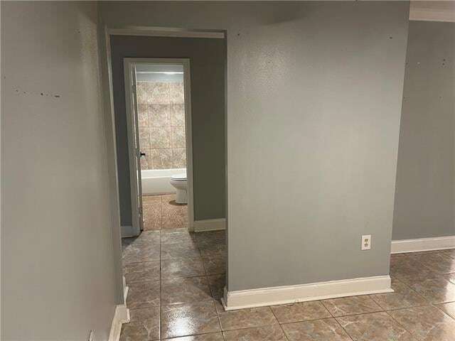 Building Photo - 2716 Riverland Dr