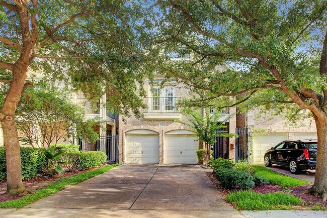 Primary Photo - 5441 Fairdale Ln