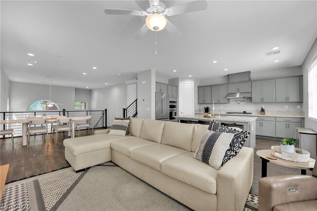 Building Photo - 21 Via Di Vita