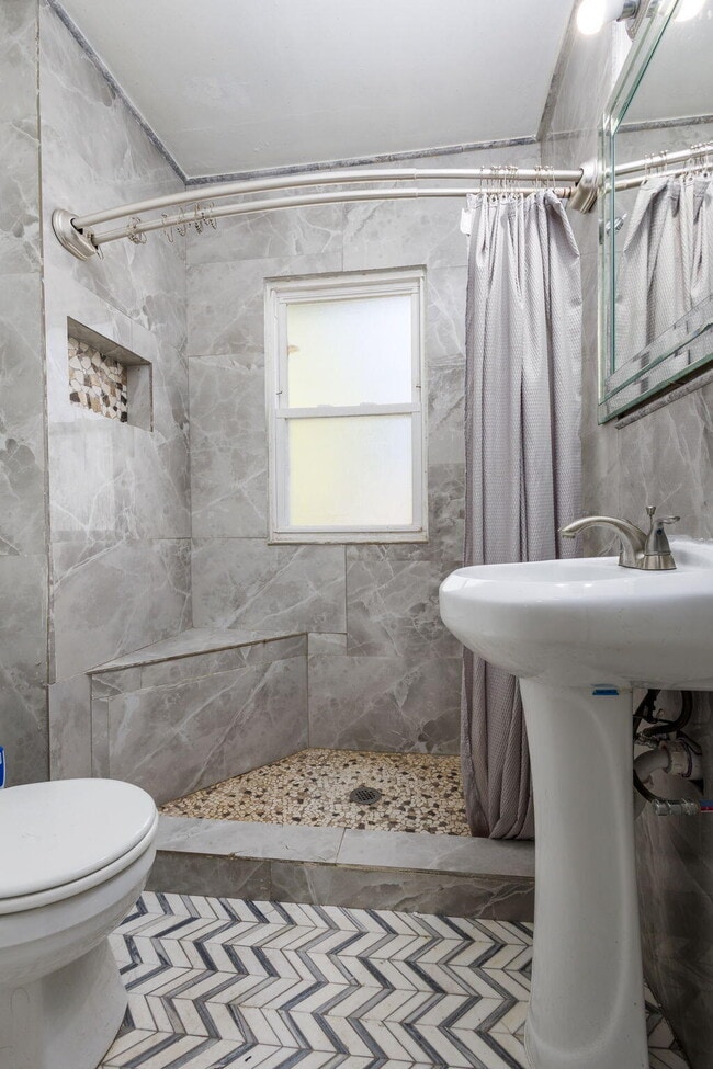 Building Photo - 20235 San Juan Dr