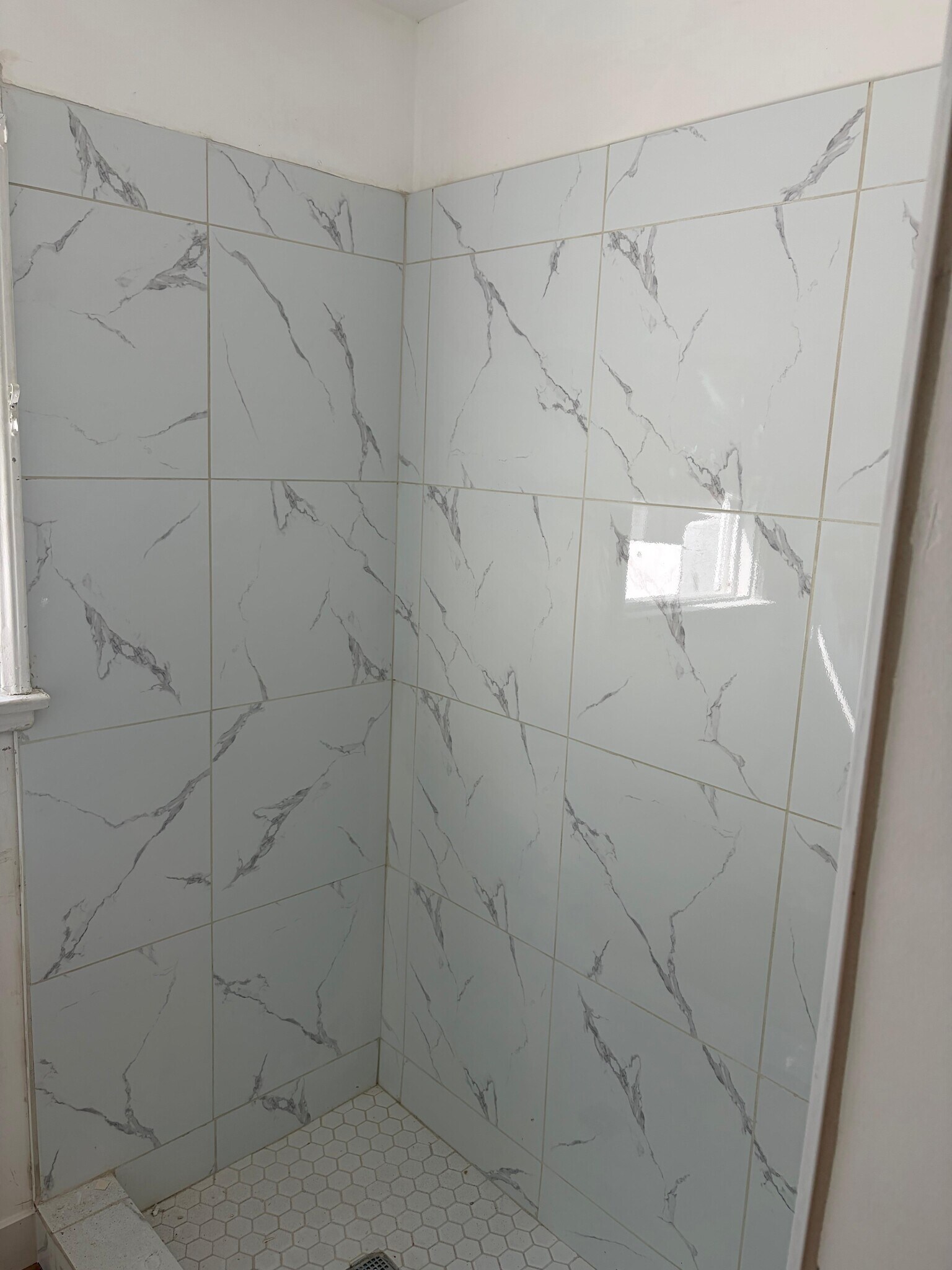 Building Photo - 2212 Fox Hills Dr