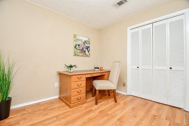 Building Photo - 2614 Cobble Ridge Dr