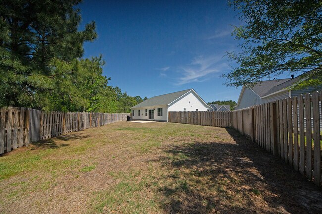 Building Photo - 107 Prescott Cir