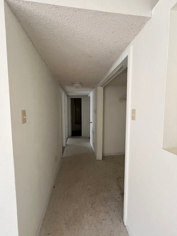 Building Photo - 20 Opal Mae