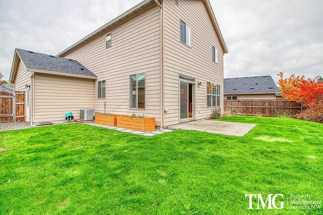 Building Photo - Spacious 4  BD Home with Modern Upgrades in Vancouver