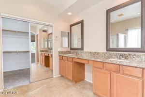 Building Photo - 1341 S 173rd Ln