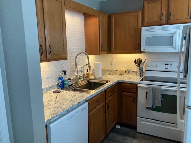 Building Photo - 501 Colorado St